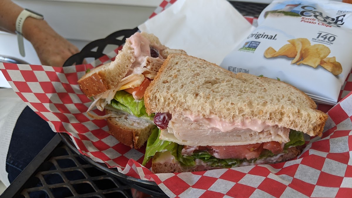Mallards Sidewalk Cafe-5